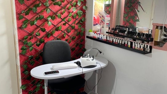 Nifty Lash and Beauty