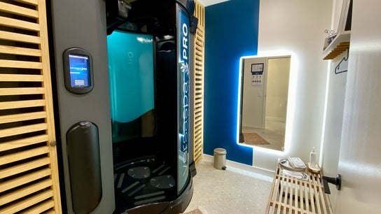 Glo Getter Studio – Spray Tanning and Teeth Whitening