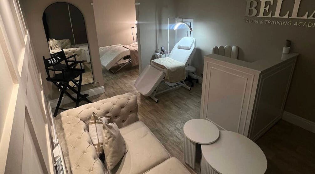 Stylish treatment room at Bella by Hannah, Bradford, England, GB with luxe seating and professional equipment.