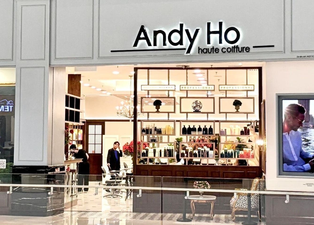 Front view of Andy Ho Haute Coiffure in Kuala Lumpur. Stylish interior and welcoming ambiance.