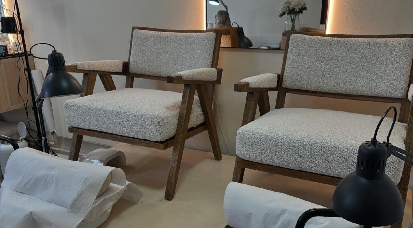 Elegant seating area in Sundays, Knowle, England, GB showcasing modern armchairs and stylish decor.