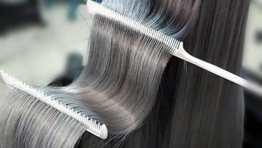 Grey Hair Salon – kuva 1