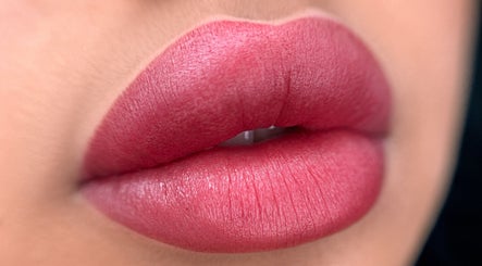 Antoaneta Beauty image 3