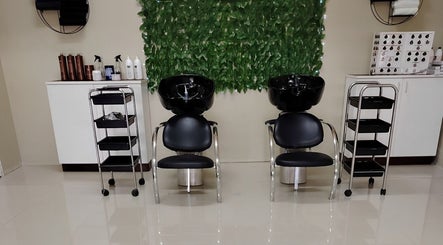 Nsix hair Salon -Plumstead изображение 3