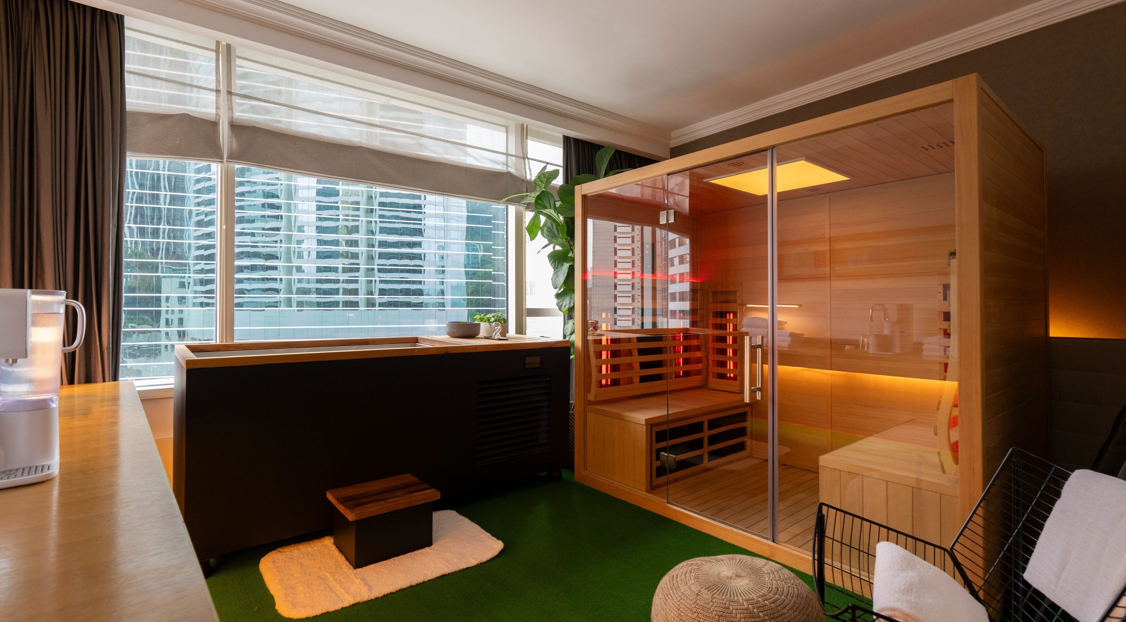 Luxurious sauna room at 10x Longevity on Hong Kong Island, HK offers relaxation and wellness in elegant surroundings.
