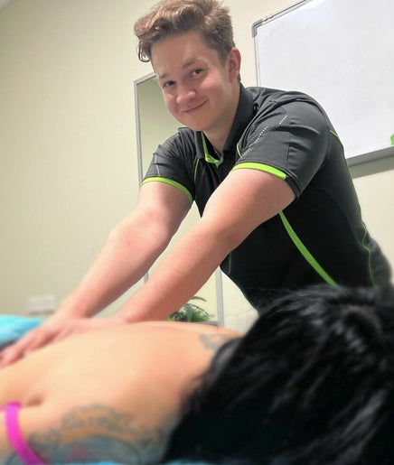 Εικόνα Inline Remedial Massage 2