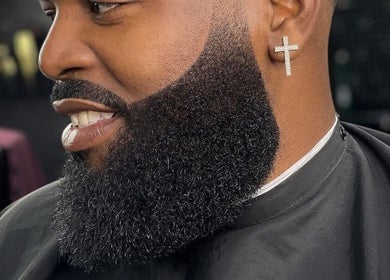Close-up of a meticulously groomed beard at Etunganun Grooming and Beauty Lounge, Kira Town, Central Region, UG.