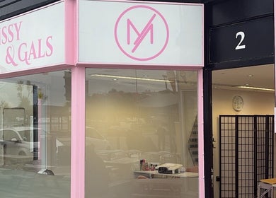 MISSY Aesthetics & Gals, Douglas, Douglas, IM - inviting storefront with modern design.