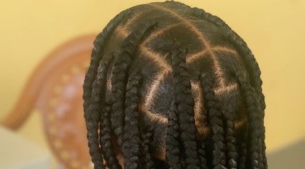 Focus Hair
