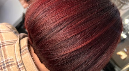 Salon B Hairdressing Middlesbrough图像3