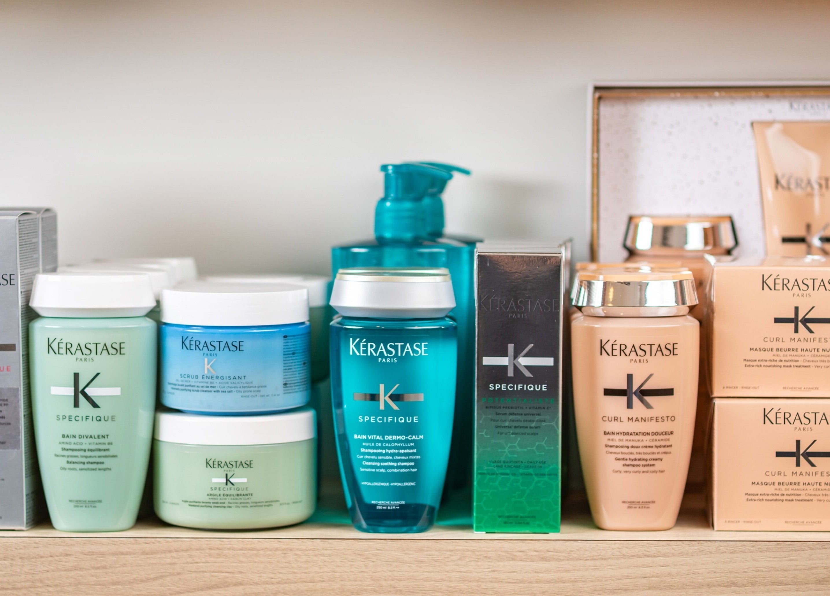 Produits capillaires Kérastase à Spazio Design Capillaire, Gatineau, Québec, CA.