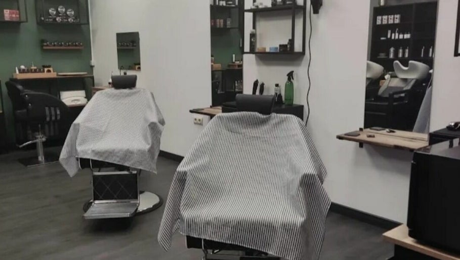 Oasis Barber Studio – obraz 1