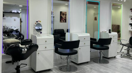 AL RIQQA LADIES BEAUTY CENTRE