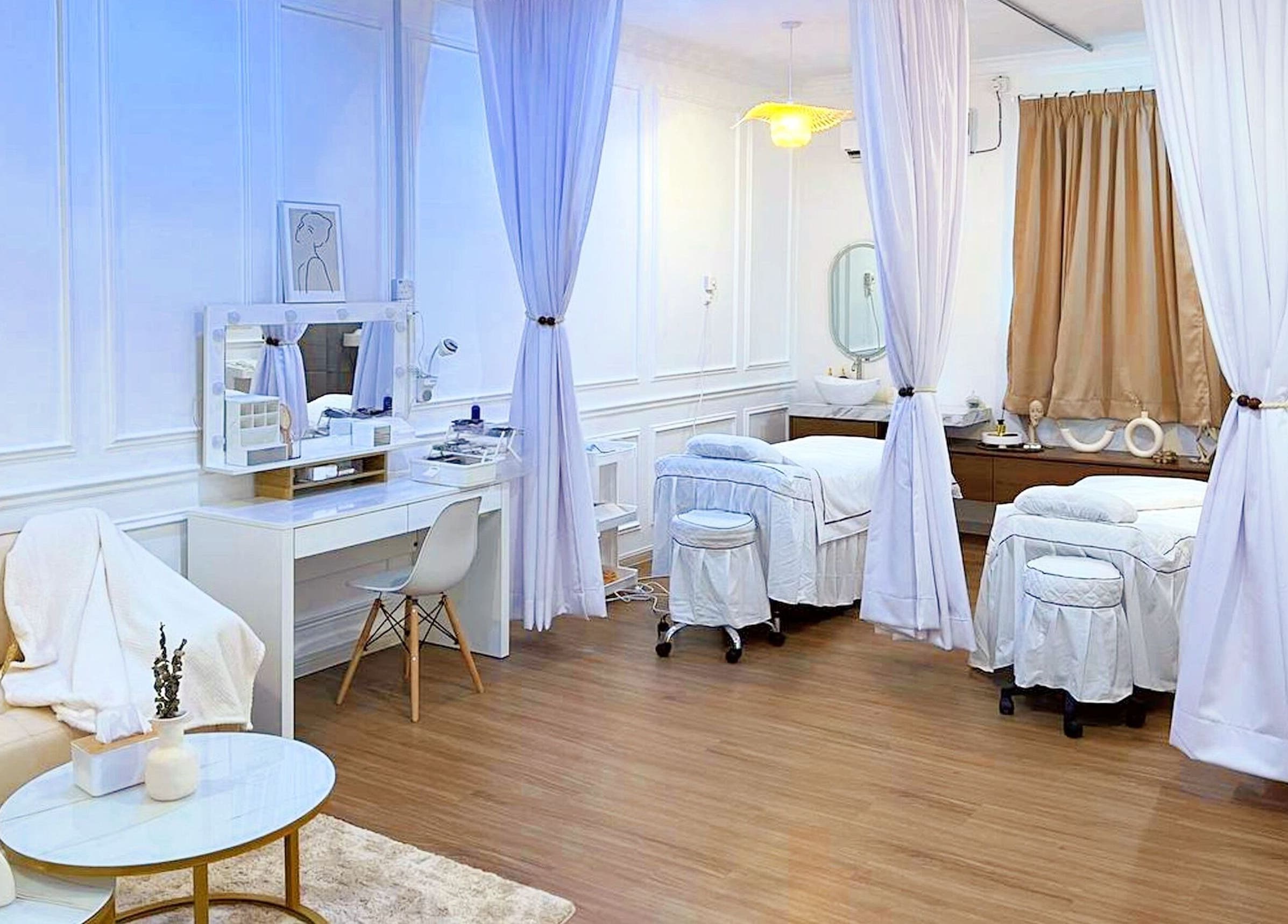 Tranquil treatment area at Kayxi Beauty Spa and Makeup, Wakaf Bharu, Kelantan, MY with plush beds.