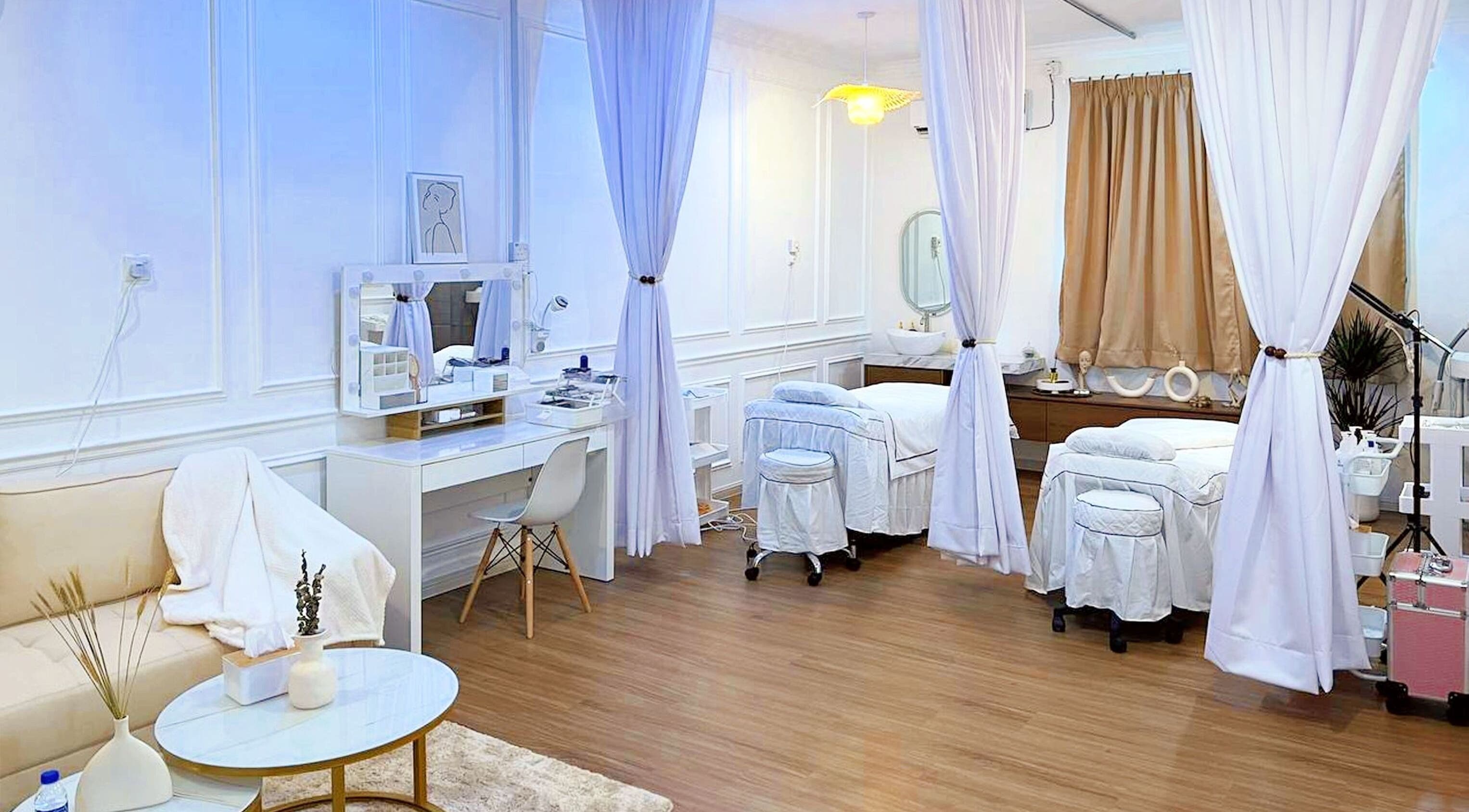 Tranquil treatment area at Kayxi Beauty Spa and Makeup, Wakaf Bharu, Kelantan, MY with plush beds.