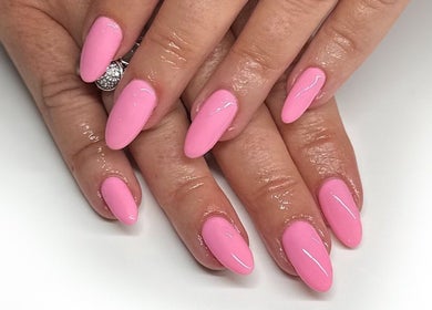 Elegant pink nails at Hannah Morant Nails, Falmouth, England, GB.