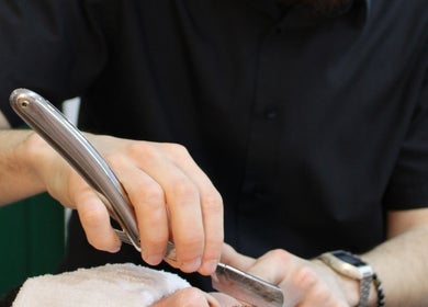 Serviço de barbearia tradicional em Barbearia Corte no Ponto - Steph Nobre Beauty Salon (Monção), Viana do Castelo, PT.