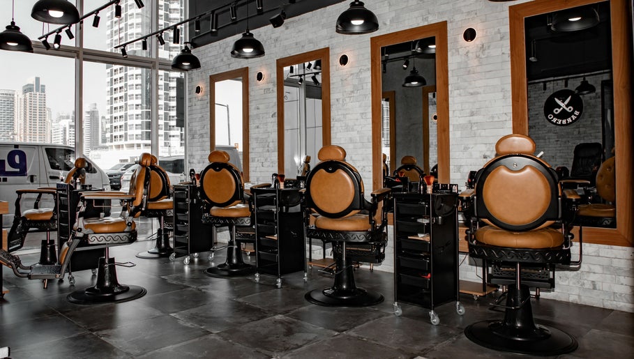 Barbero Gentlemens Lounge 3, bild 1