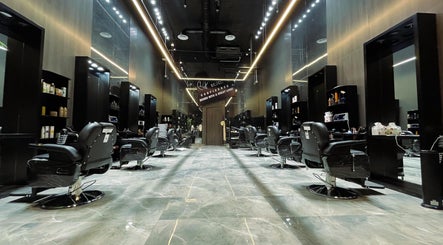 Image de 1/2 Cuts Salon صالون هاف كت | Qortuba 3