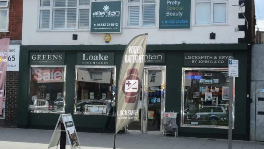 Front view of shops near Helen Wright Sports Massage Therapist in Derby, England, GB.