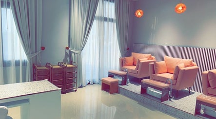 Luxurious seating at Rival Flower Salon, Umm Al Quwain, AE, perfect for relaxation and pampering.