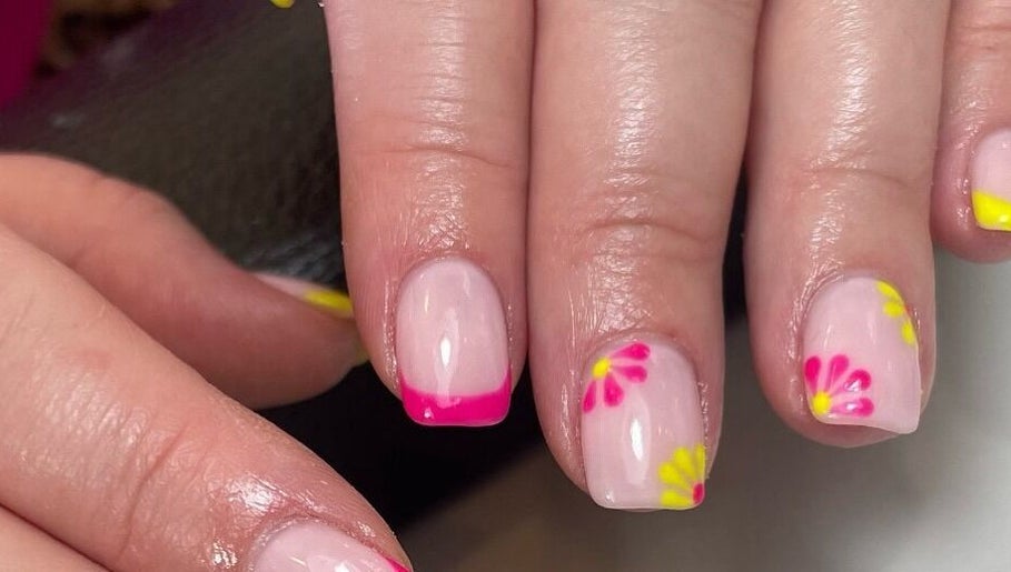 Borehamwood Nails – obraz 1