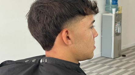 Immagine 3, Barbería