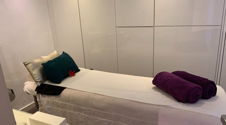 Waxing London