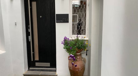Waxing London image 3
