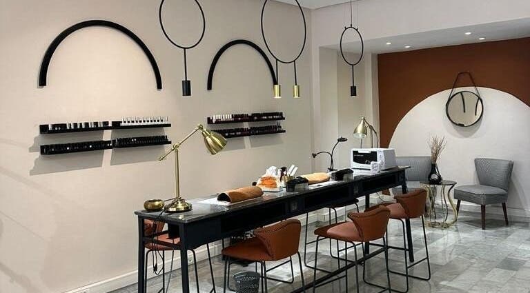 Espace manucure moderne chez Carla Beauty and More, Casablanca, Casablanca-settat, MA.