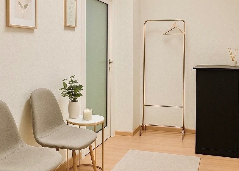 Accogliente angolo relax presso Nails & Beauty Studio, Lugano, Ticino, CH.