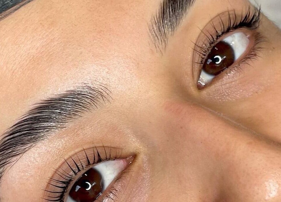 Close-up of expertly groomed eyebrows at Serene Esthetics, Surrey, British Columbia, CA.