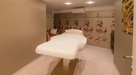 Scratch & Joy Body Relax Studio image 3