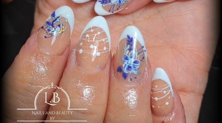 Nails and Beauty by Liz B, bilde 3