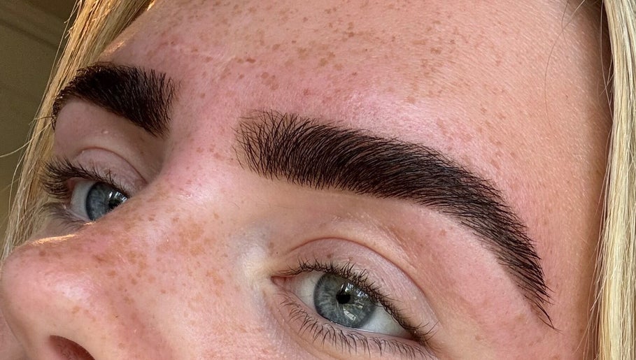 Brows by Malen slika 1