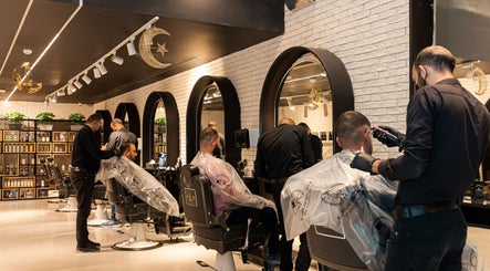 The Address Barber | صالون العنوان اشبيليا