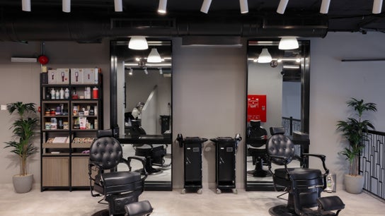 The Address Barber | صالون العنوان العارض
