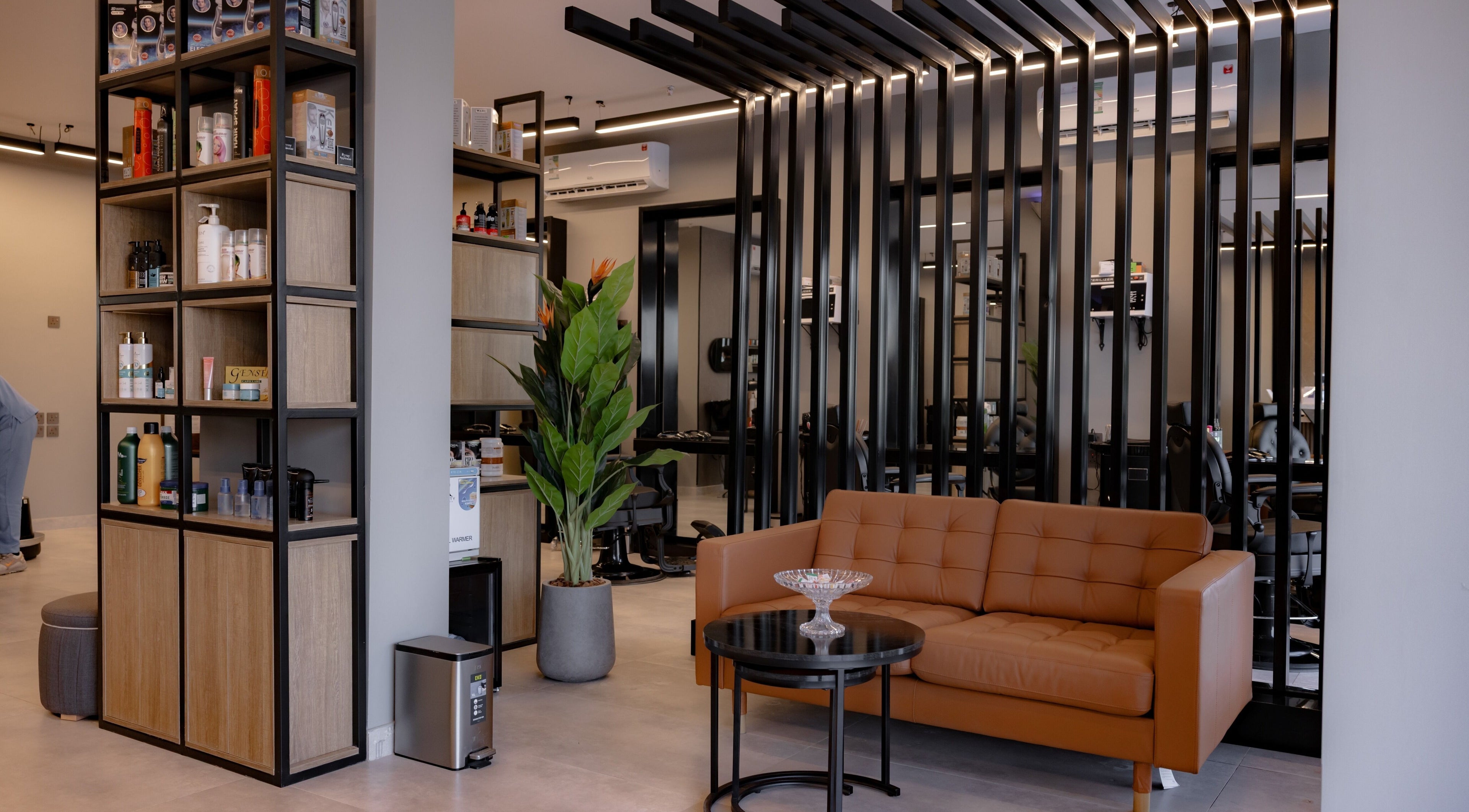 Modern interior of The Address Barber | صالون العنوان النزهة in Riyadh, Riyadh Province, SA featuring chic decor.