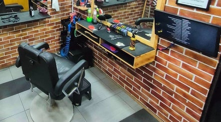 Bry Barber and Clipper Custom Services image 2