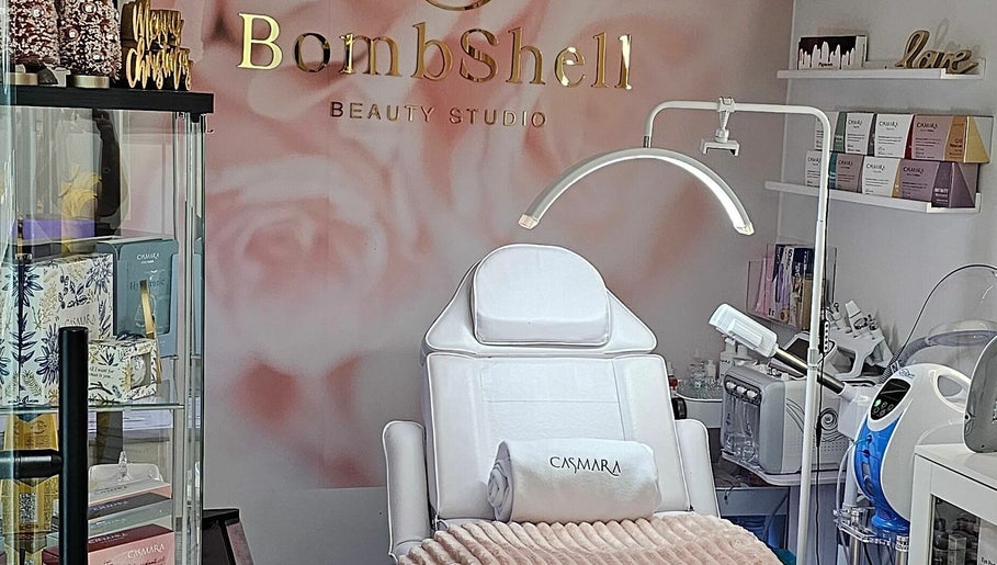 Bombshell Beauty Studio LLC Bild 1