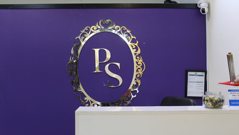 Posh Signature Salon 1paveikslėlis