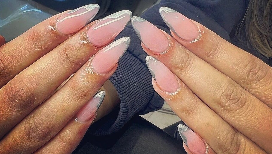 Immagine 1, Zarah's Nails and Beauty