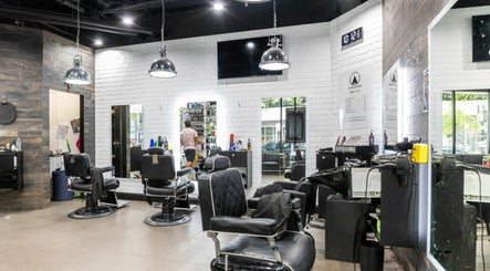 North Sydney Barbers – obraz 3