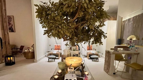 La Femme Salon & Nail Spa