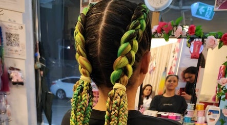 Diva Stylez - Braids & Hair Extensions _surfers paradise, bilde 2