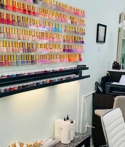 Luxora Nails and Beauty Spa, bilde 2