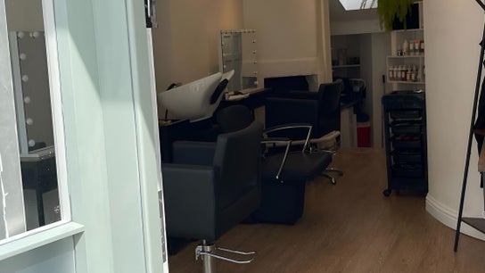 Miles Rhodes Hair Stylist