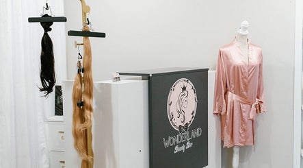 Wonderland Beauty Bar