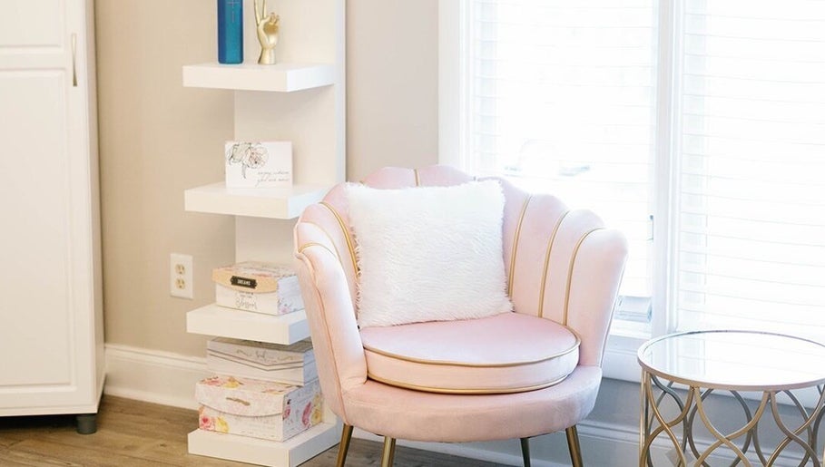 Wonderland Beauty Bar, bilde 1