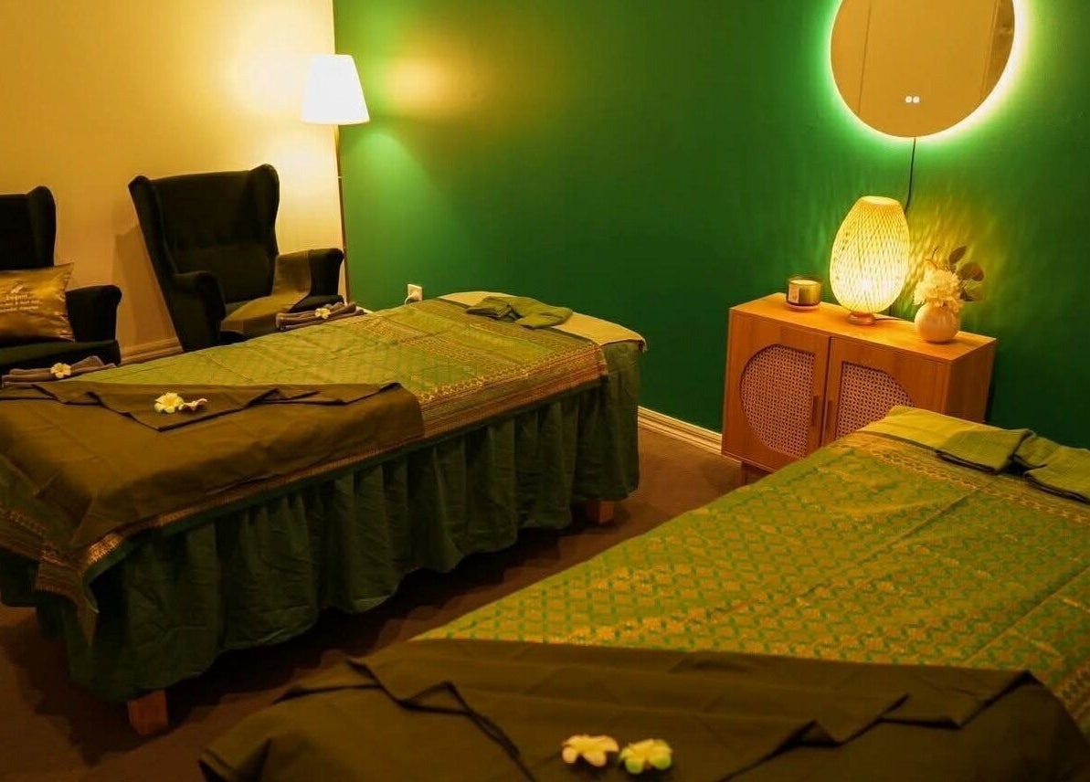 Relaxing massage room at Elegant Thai Massage, Hair Spa and Foot Spa, Melbourne, Victoria, AU.
